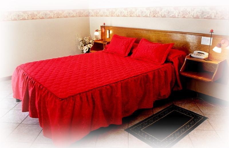 Tunkelén Apartahotel 2*